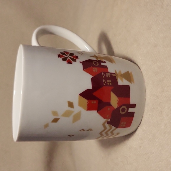 Starbucks 2015 Christmas village set - Picture 2 of 6